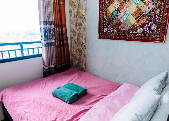 Chic Romantic Getaway Makati One Br Two Br Swim Gym 300 Mb Appartamento