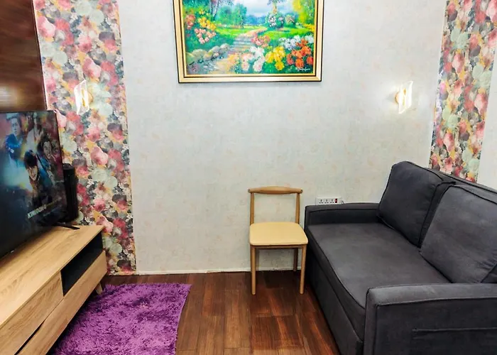 Chic Romantic Getaway Makati One Br Two Br Swim Gym 300 Mb Appartamento *
