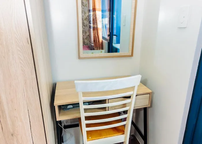 Appartamento Chic Romantic Getaway Makati One Br Two Br Swim Gym 300 Mb Manila
